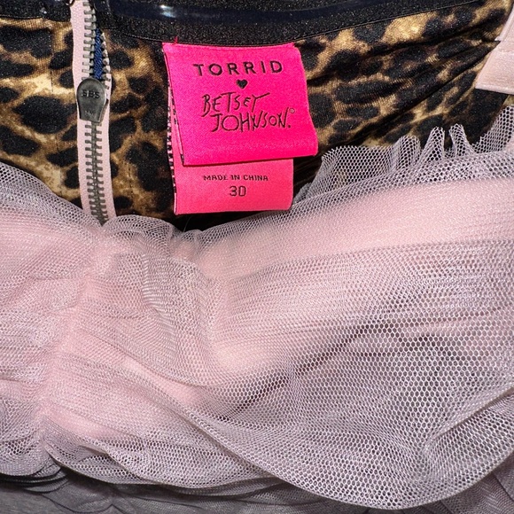 Torrid Pink Ruched Strapless Midi Dress 30W - Picture 4 of 4